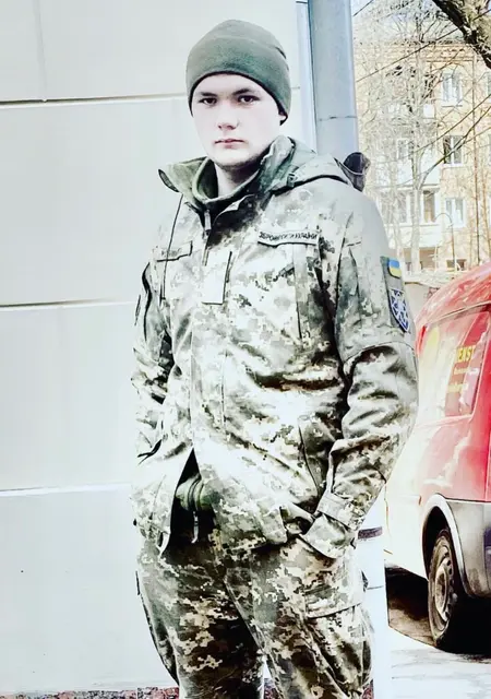 Єгор из Житомира, ищу на сайте открытые отношения