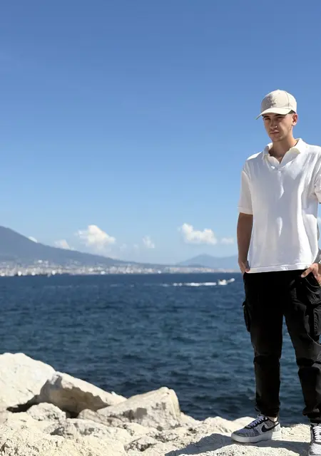 Matteo из Мантуя, мне 22, познакомлюсь на одну ночь