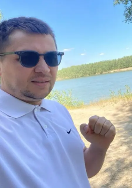 Александр из Павлодара, ищу на сайте знакомства на одну ночь