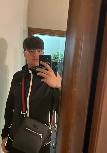 Я Fulvio, 25, знакомлюсь для общения в Неаполе