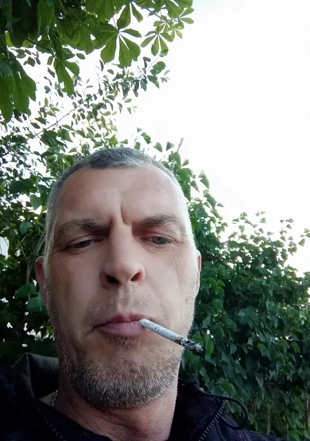 Я Ульрих, 46, из Гродно, ищу знакомства на одну ночь