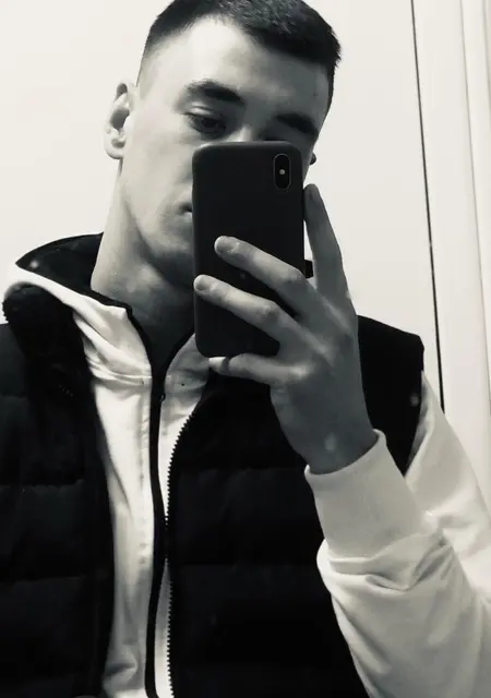 Михайло из Киева, ищу на сайте дружбу