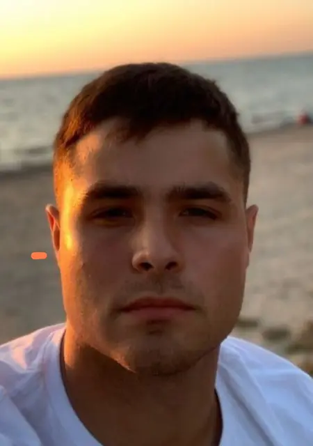 Женя из Чернигова, мне 39, познакомлюсь для приятного времяпровождения