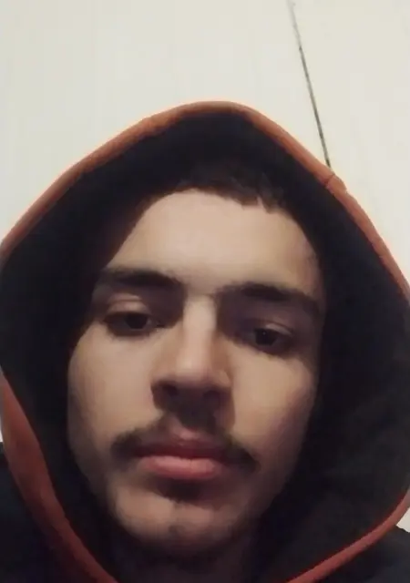 Я Stas, 21 років, знайомлюсь на одну ніч у Ірпінь