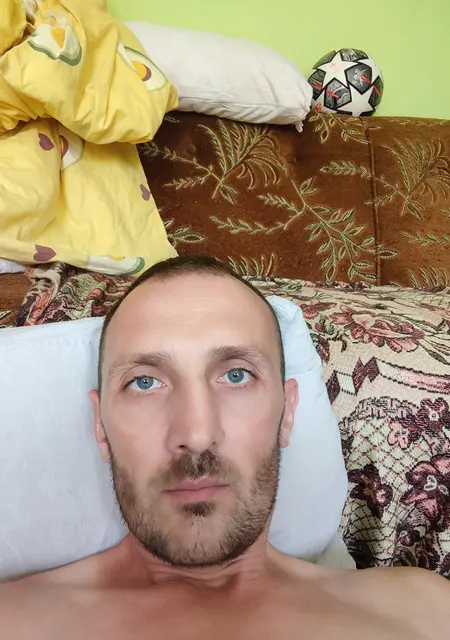 Я Олег, 40 років з Полтавы, шукаю знайомство для постійних стосунків