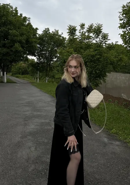 Маша з Київ, шукаю на сайті дружбу