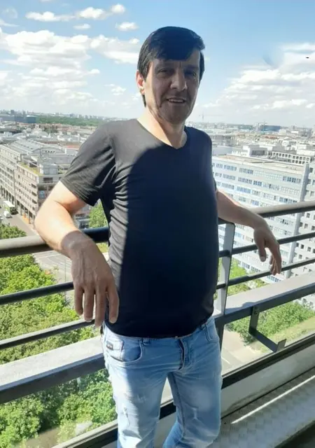 Я Mahmoud Abo Hussin, 42, знакомлюсь в Берлине