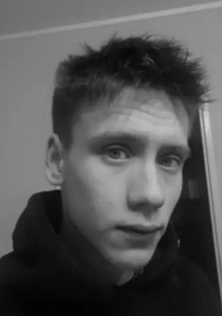 Dawid из Варшавы, мне 25, познакомлюсь