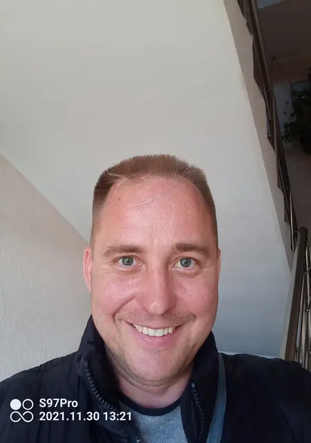 Николай из Мариуполя, мне 44, познакомлюсь для приятного времяпровождения