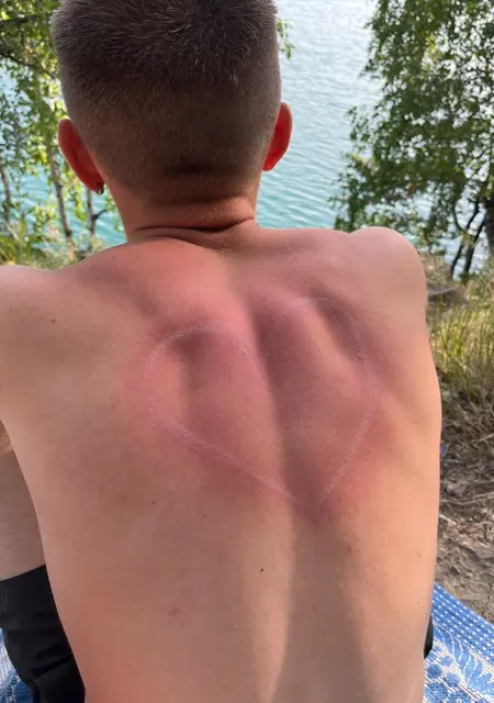 Я Вадим, 20 років з Житомира, шукаю знайомства на одну ніч