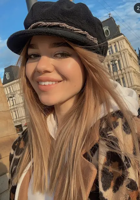 Лена з Харкова, шукаю на сайті знайомства на одну ніч