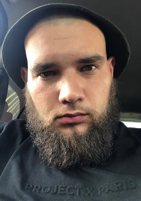 Я Денис, 27, знакомлюсь на одну ночь в Краматорске