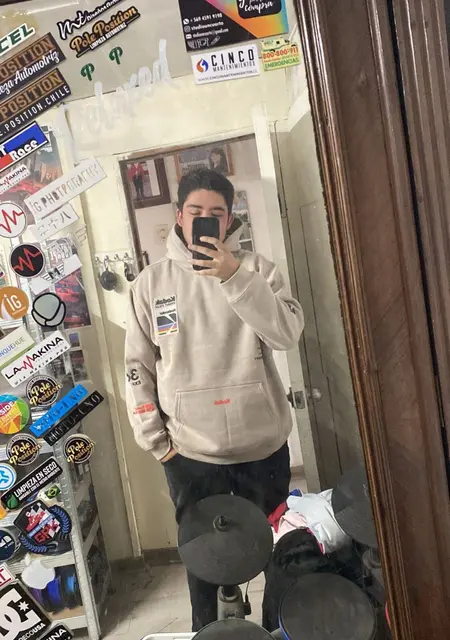 Matty из Сантьяго, мне 24, познакомлюсь для дружбы