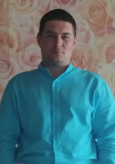 Roman из Енакиева, ищу на сайте постоянные отношения