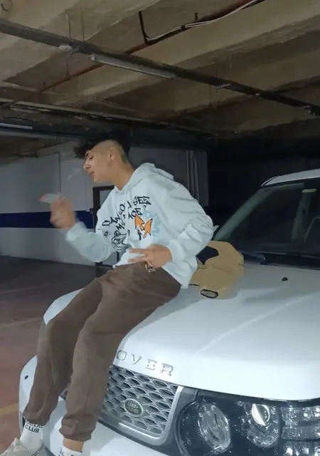 Я Hamza, 18, знакомлюсь без обязательств в Стамбуле