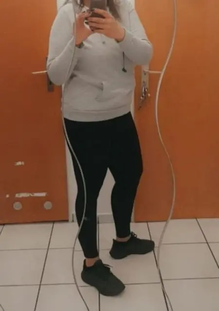 Mona из Берлина, мне 41, познакомлюсь