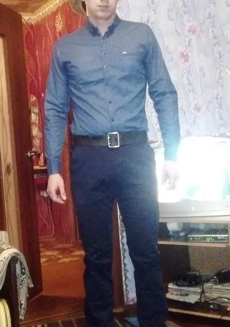 Я Саня, 29, из Гомеля, ищу знакомства без обязательств