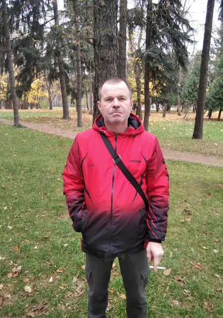 Я Володя, 51 років, знайомлюсь на одну ніч у Донецьку