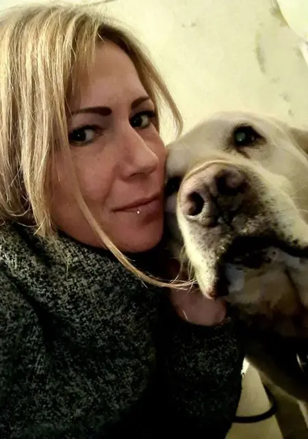 Nadine из Берлина, мне 35, познакомлюсь