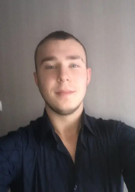 Я Максим, 26 років, знайомлюсь без зобов'язань у Бориспіль