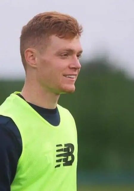 Я Виктор, 28, из Кривого Рога, ищу знакомства на одну ночь