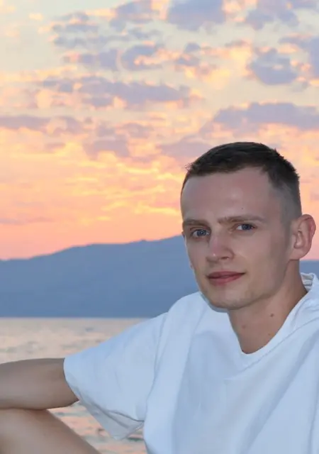 Максим из Минска, ищу на сайте знакомства на одну ночь