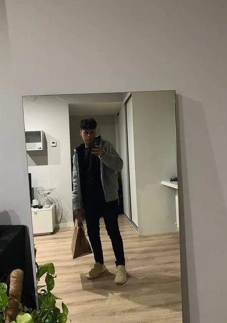 Alejandro de Huesca, tengo 26 años, listo para conocer para lío de una noche