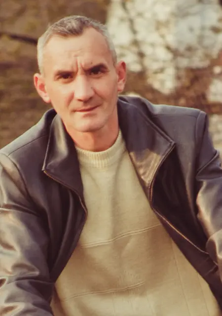 Я Roman, 39 років з Сарни, шукаю знайомства без зобов'язань