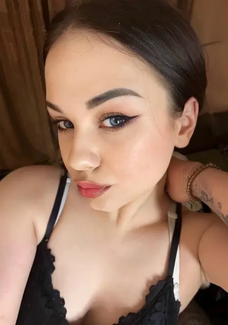 Я Ada, 20 років, знайомлюсь для вірт у Київ