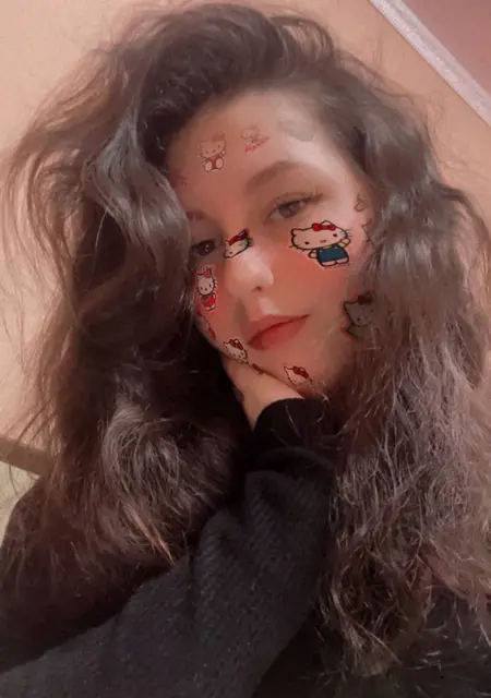 Вікторія з Ужгород, мені 22 років, познайомлюсь для дружбы