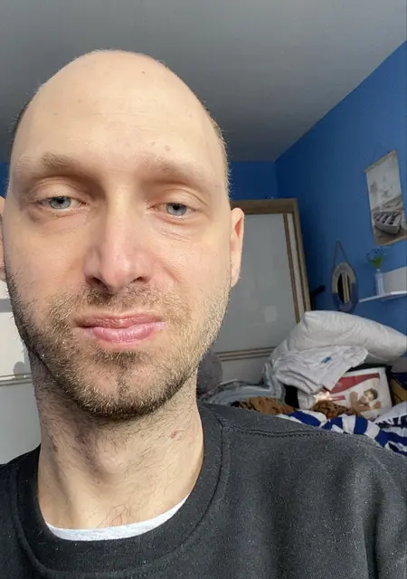 Я Robert, 35, из Праги, ищу знакомство для постоянных отношений