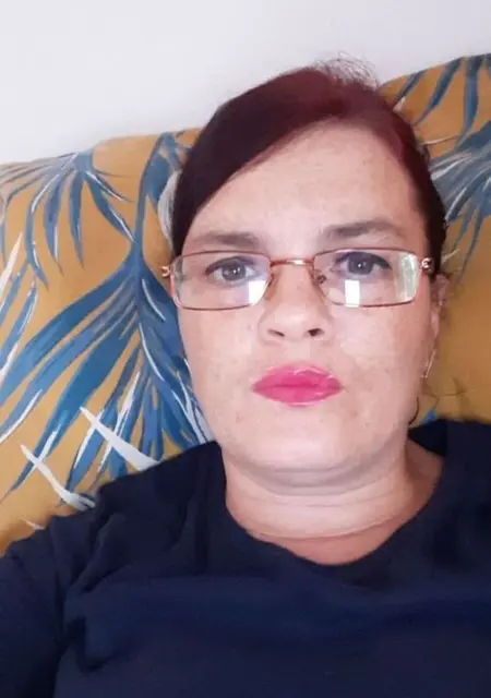 Я Irina, 41, из Бухареста, ищу знакомство