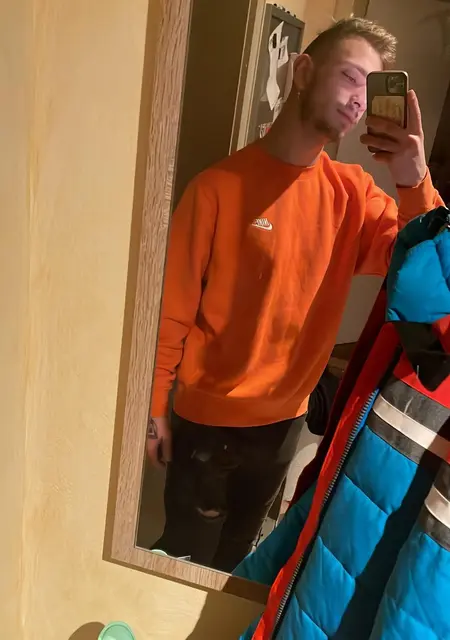 Я Cedricmrc, 23, знакомлюсь для дружбы в Ахерн