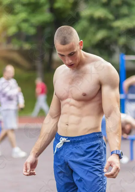 Павел из Одессы, мне 34, познакомлюсь на одну ночь