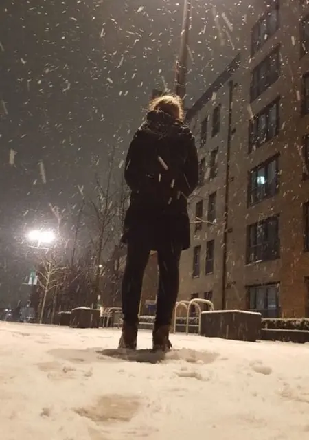 Kim из Лондона, мне 26, познакомлюсь