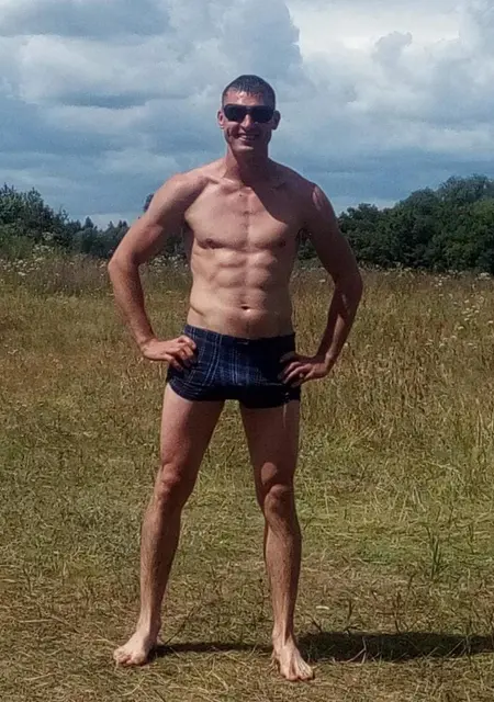 Я Максим, 37, из Бобруйска, ищу знакомство для постоянных отношений