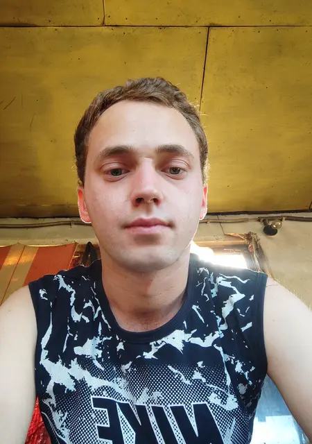 Я Стас, 25, знакомлюсь без обязательств в Донецке