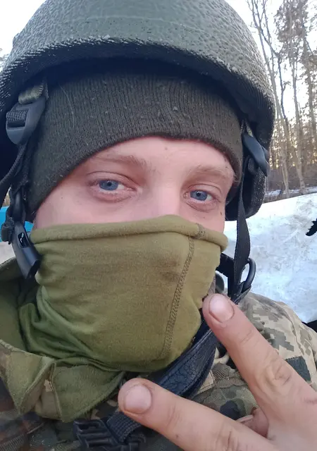 Я Артем, 30, знакомлюсь на одну ночь в Шостке