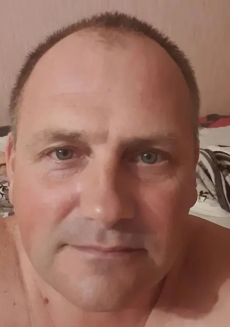 Я Сергей, 54, из Одессы, ищу знакомства без обязательств