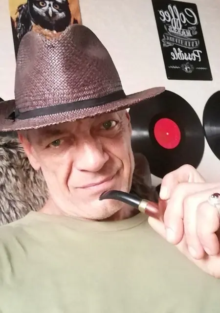 Я Станис, 51, из Киева, ищу знакомства без обязательств