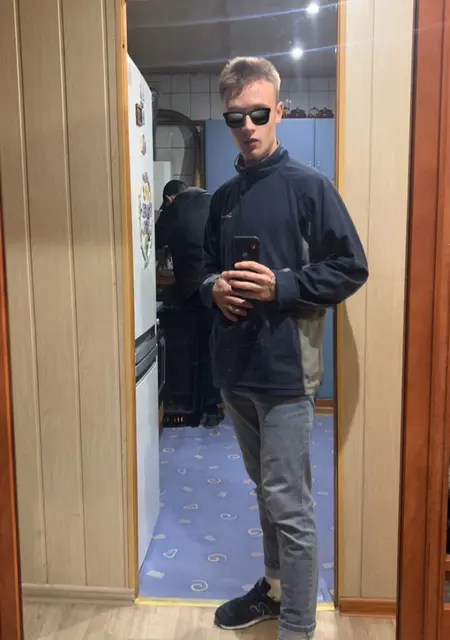 Данил из Житомира, ищу на сайте знакомства на одну ночь