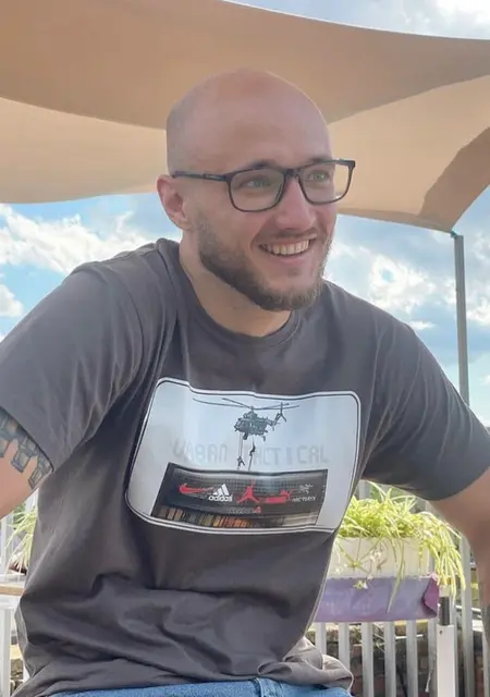 Я Artem, 27, знакомлюсь без обязательств в Запорожье