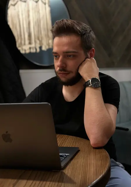 Я Roman, 24, из Тернополя, ищу знакомство для приятного времяпровождения