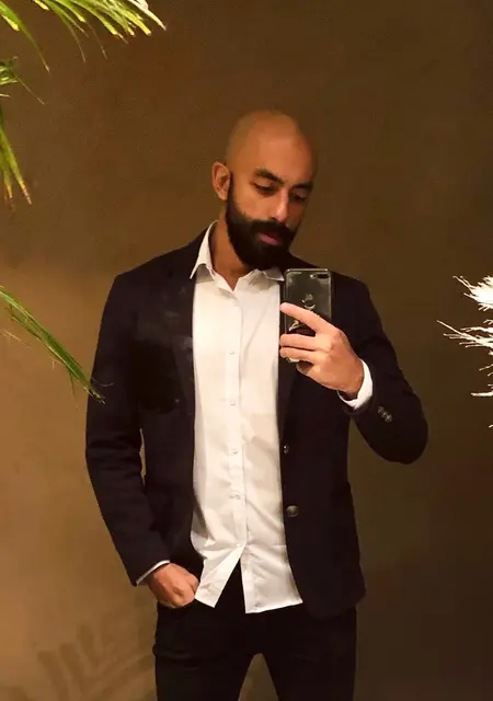 Рустам из Одессы, ищу на сайте знакомства на одну ночь