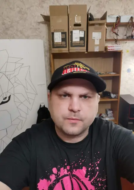 Дима из Гомеля, ищу на сайте знакомства на одну ночь