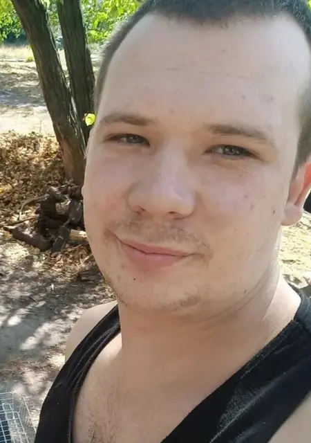 Саша Дзыга з Світловодськ, шукаю на сайті знайомства без зобов'язань