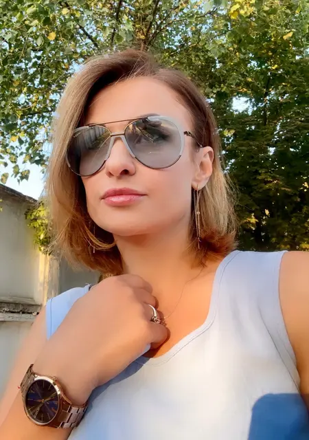 Nata из Киева, ищу на сайте знакомства на одну ночь