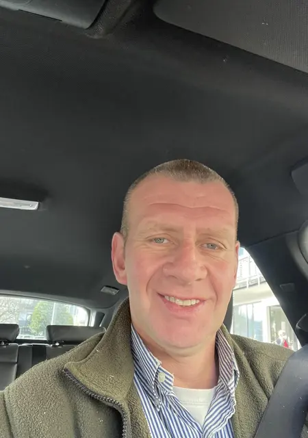 Я Hubbi, 51, из Вены, ищу знакомство для совместных путешествий