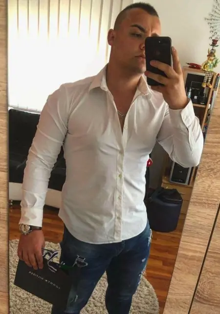 Я Marko, 22, из Бухареста, ищу знакомство