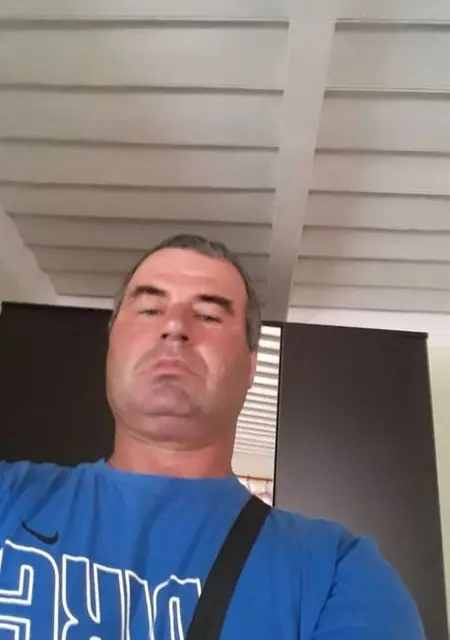 Я Dan, 41, из Бухареста, ищу знакомство